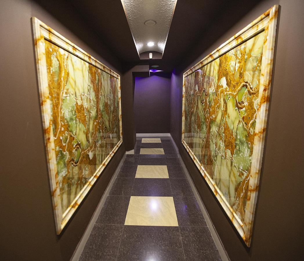 Golden Seconds Hotel Jerevan Eksteriør billede