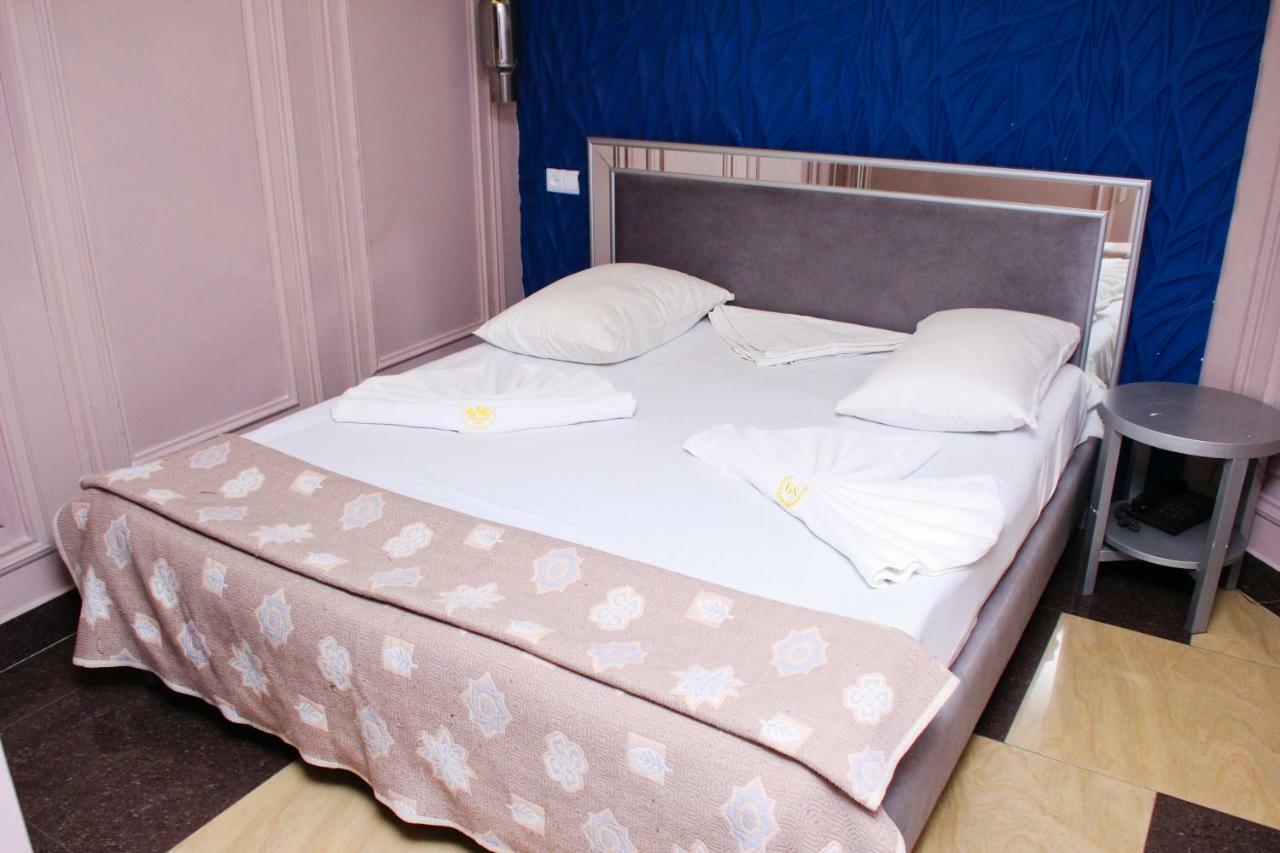Golden Seconds Hotel Jerevan Eksteriør billede
